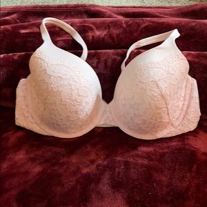 Victoria’s Secret Body by Victoria Bra 38D